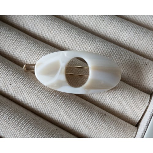 96184n - MC Davidian - Openwork Oval Hair Clip 2