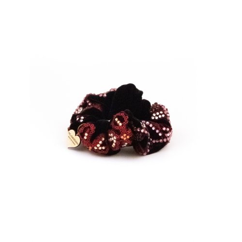 Imperial Velvet Scrunchie - [Product category] handmade in France.
