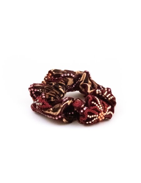 Imperial Velvet Scrunchie - [Product category] handmade in France.